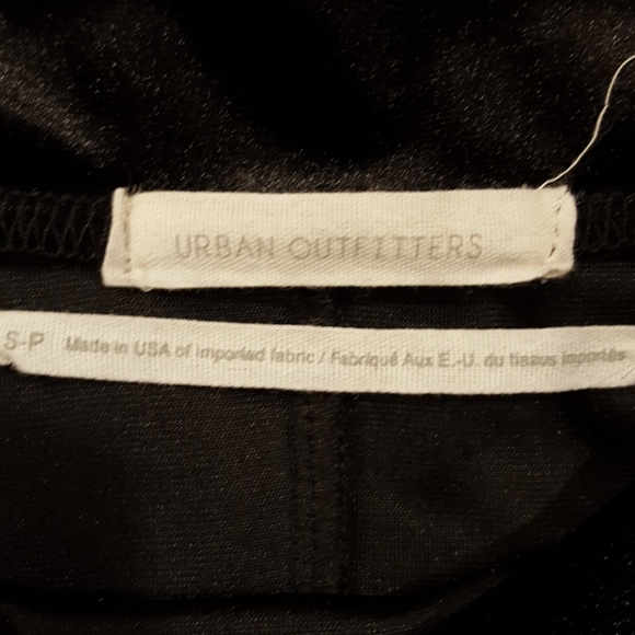 Black velvet dress - Picture 4 of 6